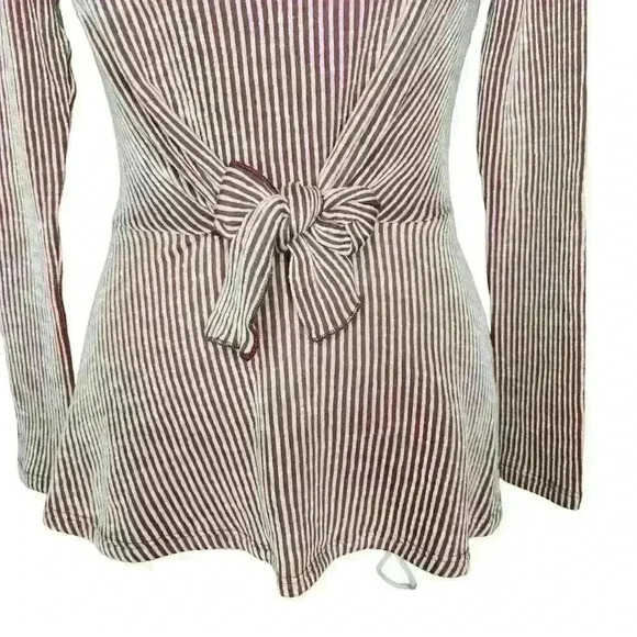 Caution to the wind women's striped peplum blouse size XS - Picture 2 of 6